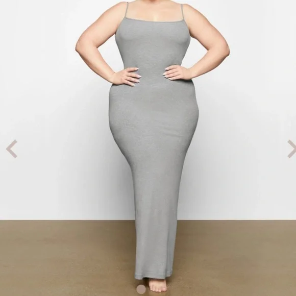 plus ladies dresses Plus Size Dresses for Curvy Women V Neck Short Sleeve High Waisted Classy  Casual Summer Ladies Maxi Dress with Pocket Summer Clothes for Women  Vacation Vestidos Largos Casuales Para Mujer at Amazon main image 0